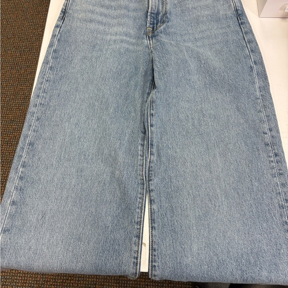 Levi's Light Blue Straight Jeans - Picture 3 of 5